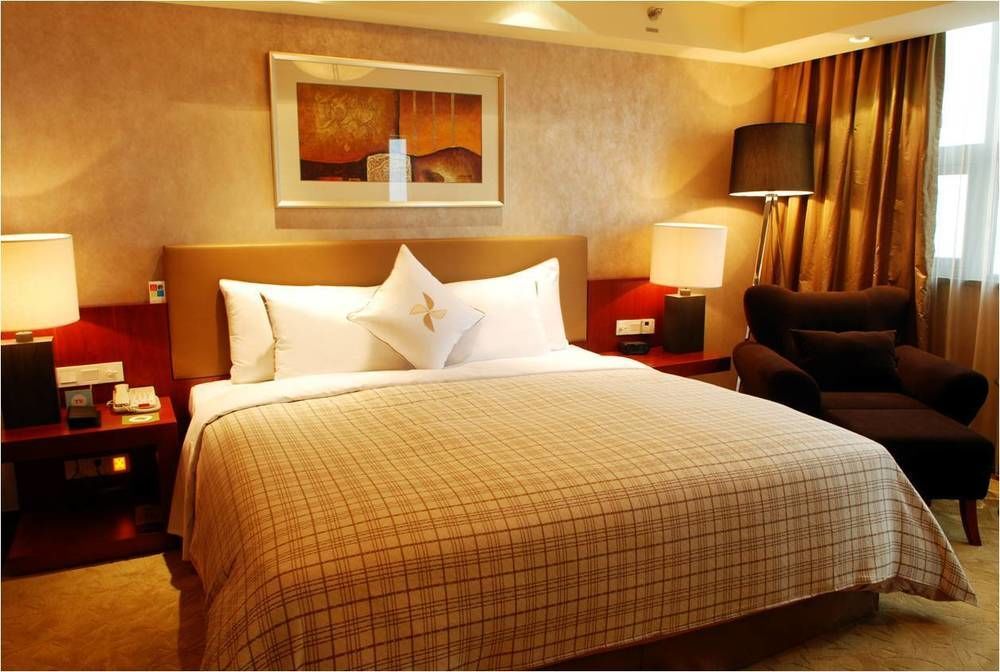 Merryland Traders Hotel Changshu Exterior foto